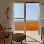 La Marea Baja